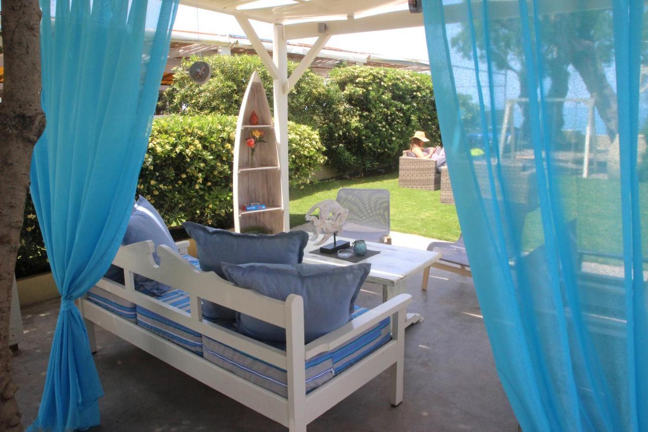 Effi Apartments Platanias  Bilik gambar